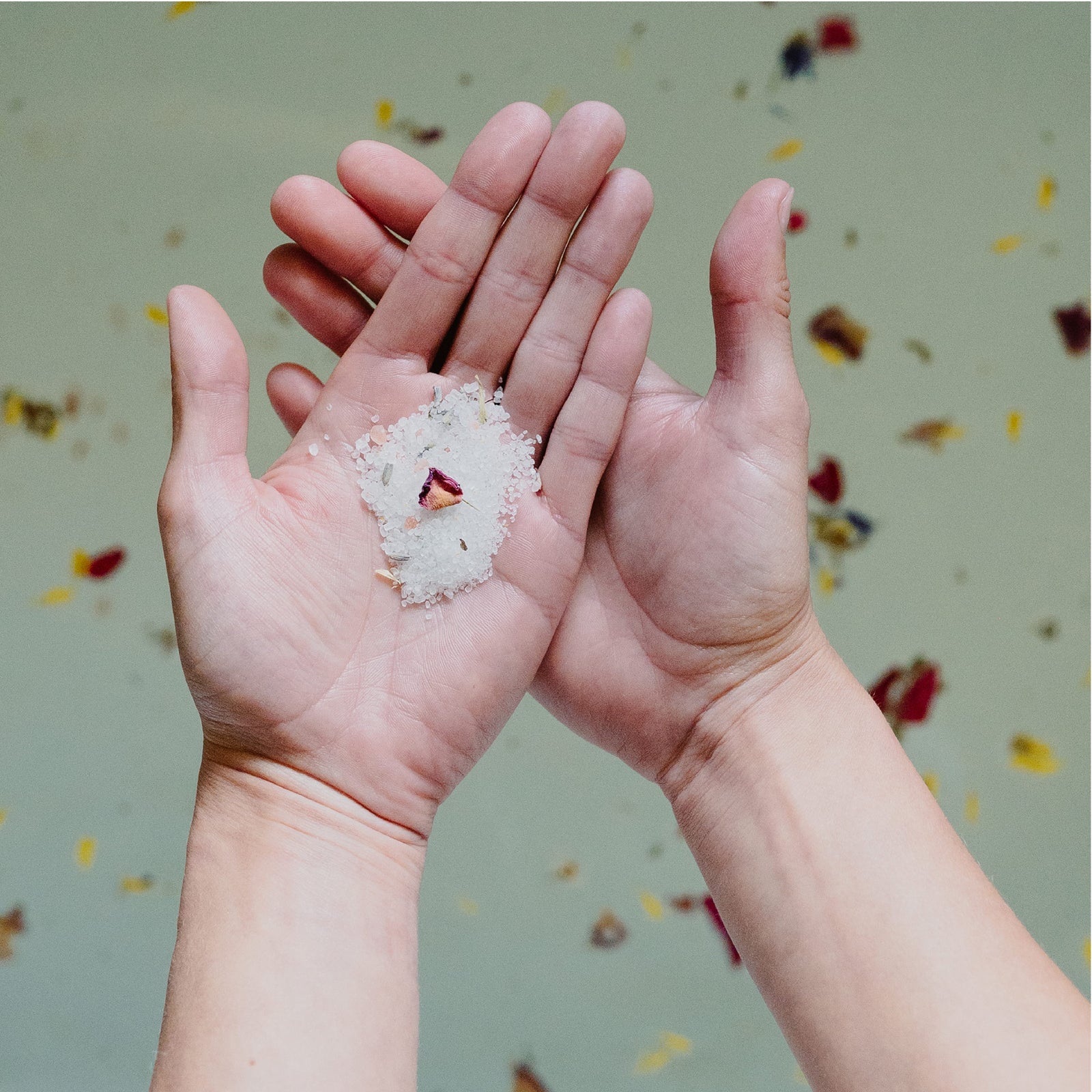 Clarity Blend Heart Chakra Bath Salts 335g