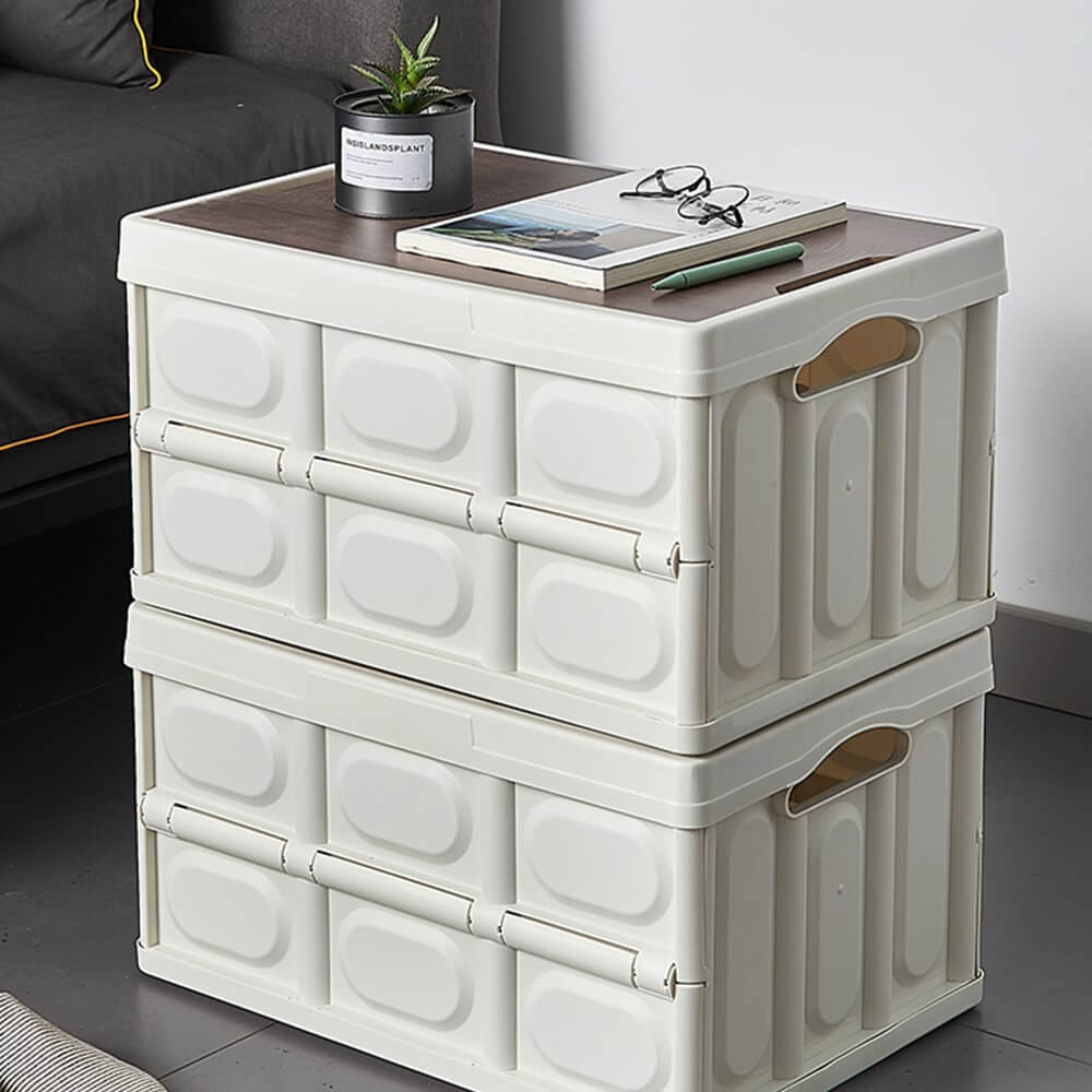 收納膠箱可多層疊加,而且穩固牢靠