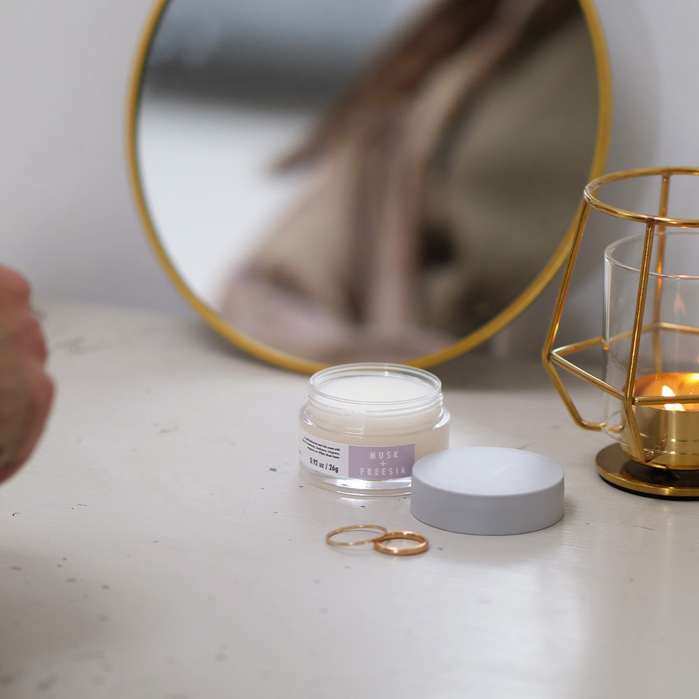 More Room 頭髮及肌膚護理香膏 (白麝香+小蒼蘭) 26g