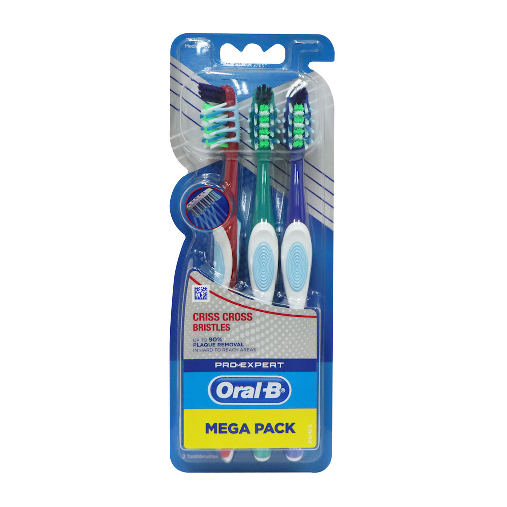 Oral-B Pro-Expert Criss Cross Toothbrush 3pcs (Red+Blue+Green)