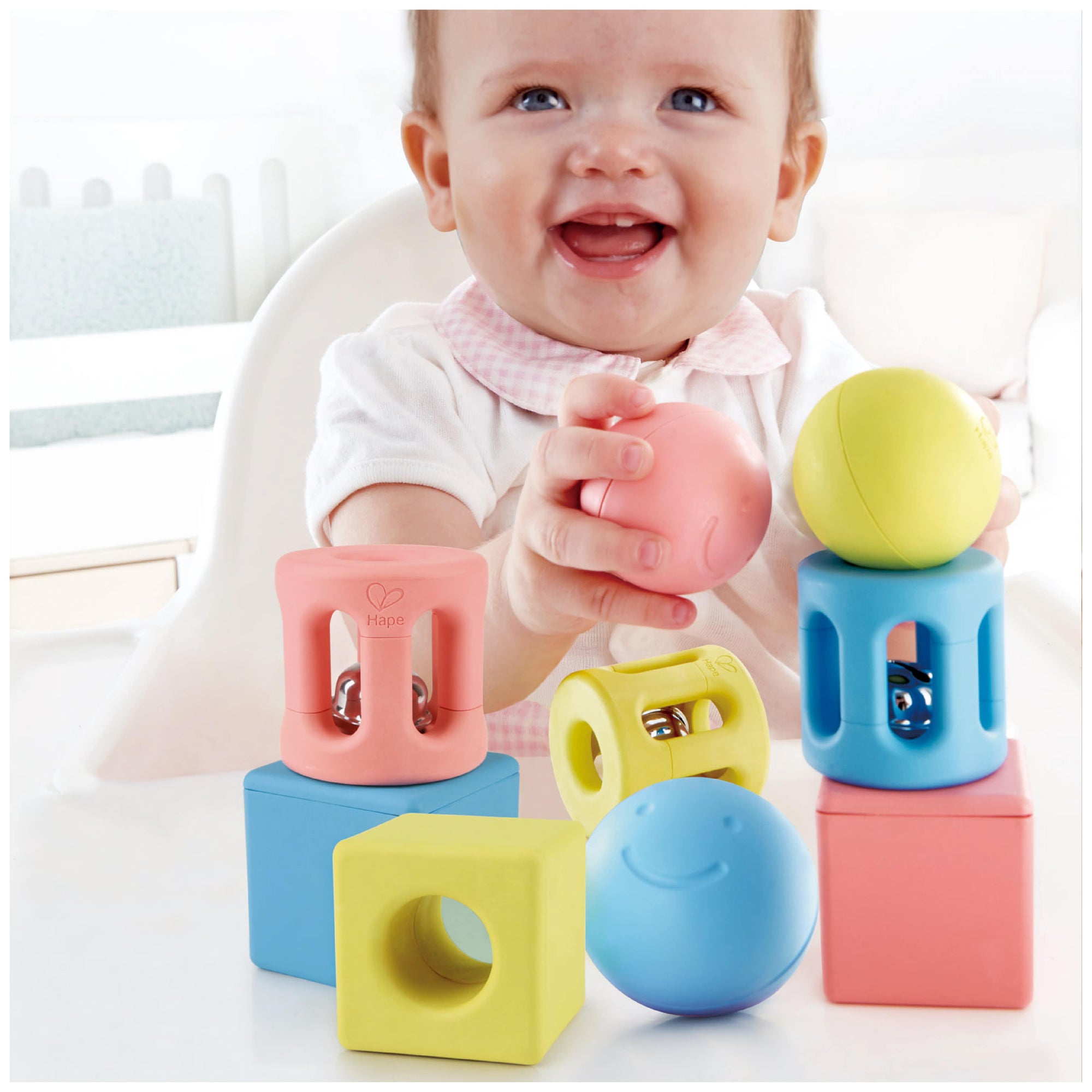 Hape 嬰幼兒玩具 幾何搖鈴三件組 (0M+)