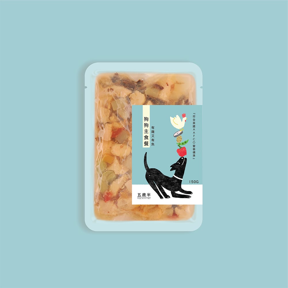 五歲半狗狗主食餐包150克，含雞肉和魚肉，營養豐富，適合成犬，美味可口。