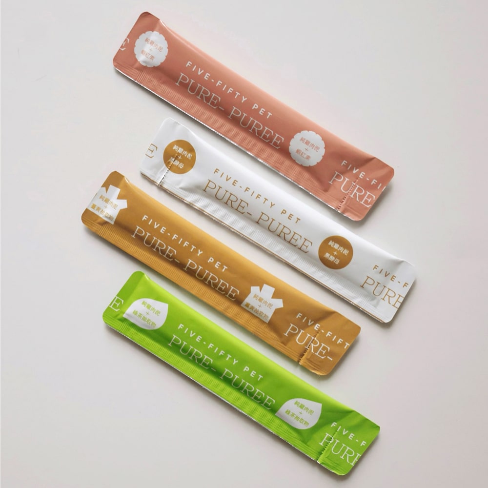 五歲半純黑酵母雞肉泥4包，適合毛孩健康，天然美味的肉泥選擇。