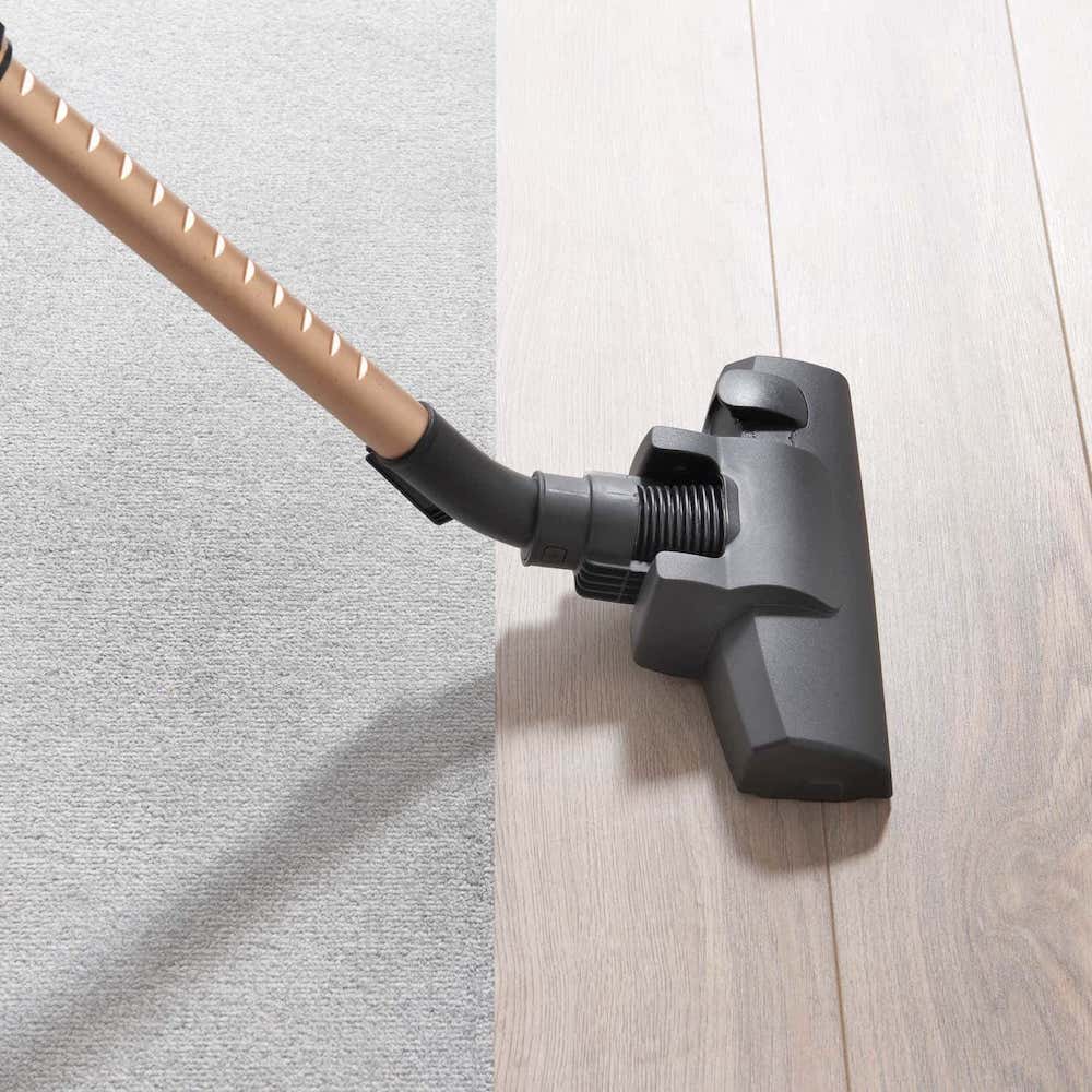 Goodmans Corded 2-in-1 Vacuum Cleaner with Pet Hair Head